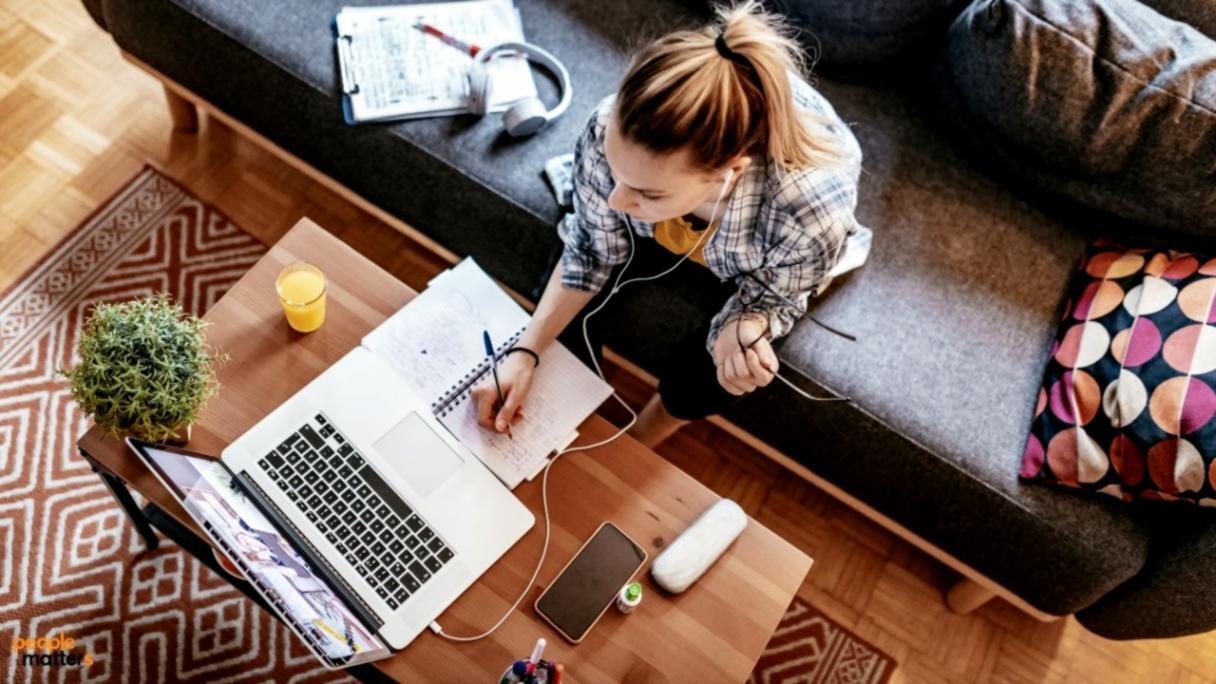 Профессиональная рабочая среда для финансовых консультаций